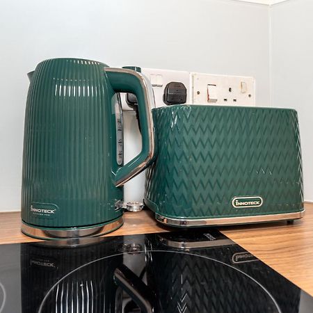 Chic Studio Apartment, Bus 18 To Euston In 30 Min. London Exterior foto
