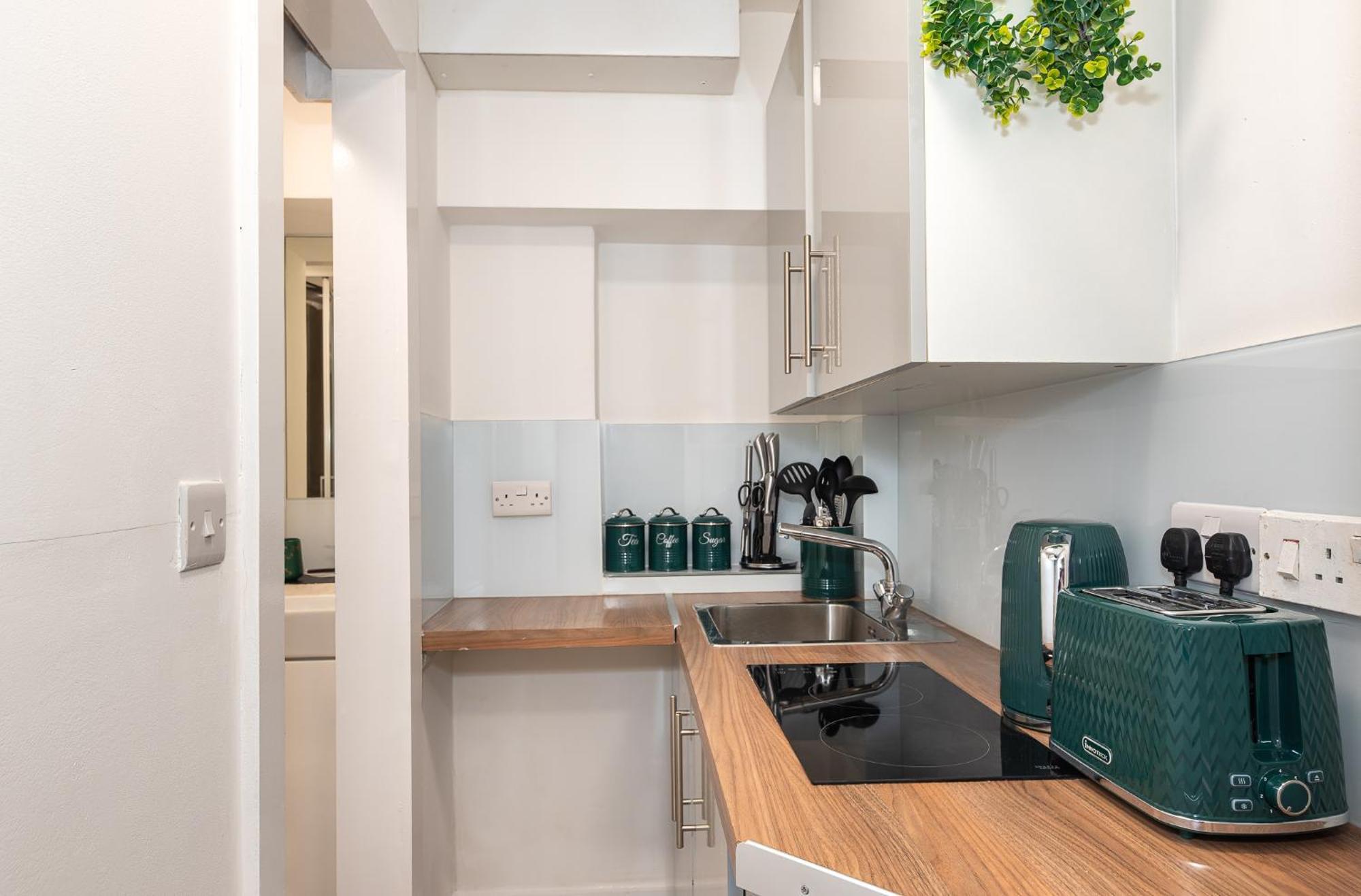 Chic Studio Apartment, Bus 18 To Euston In 30 Min. London Exterior foto